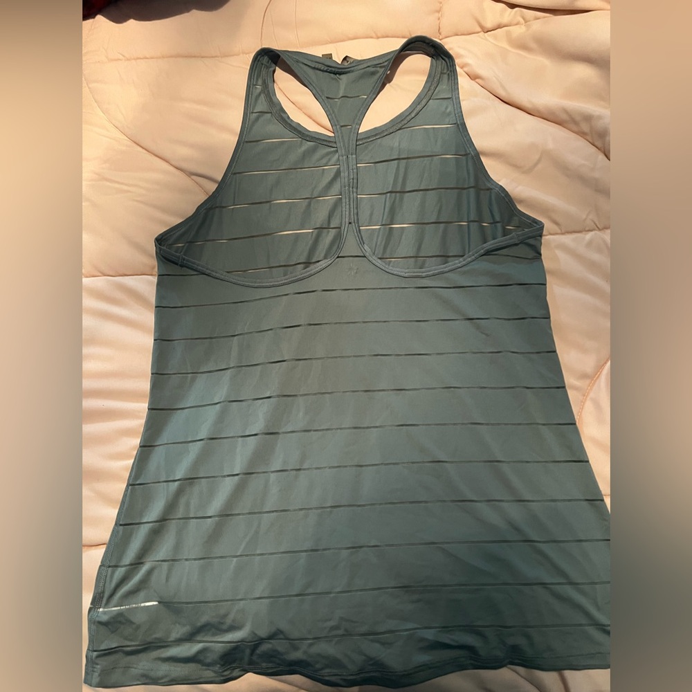 Athleta Sheer Razorback Tank medium Green - Picture 2 of 3